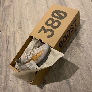 Adidas Yeezy 380 Boost Pepper size 7.5